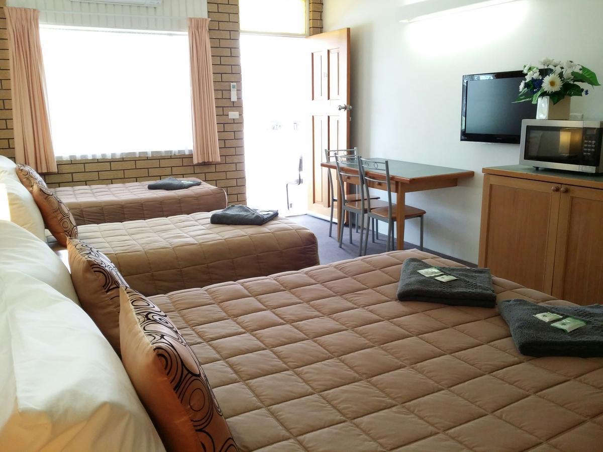 Guyra Motor Inn Экстерьер фото